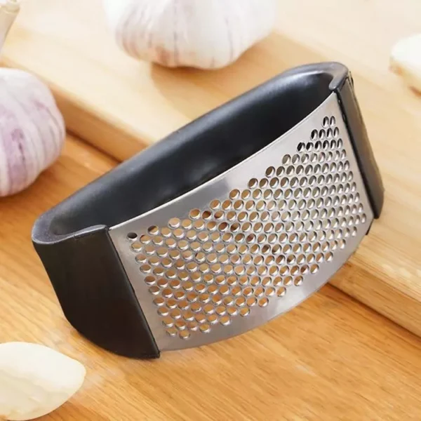 Stainless Steel Garlic Press Crusher Fruit Vegetable Tools Kitchen Accessories - Image 2